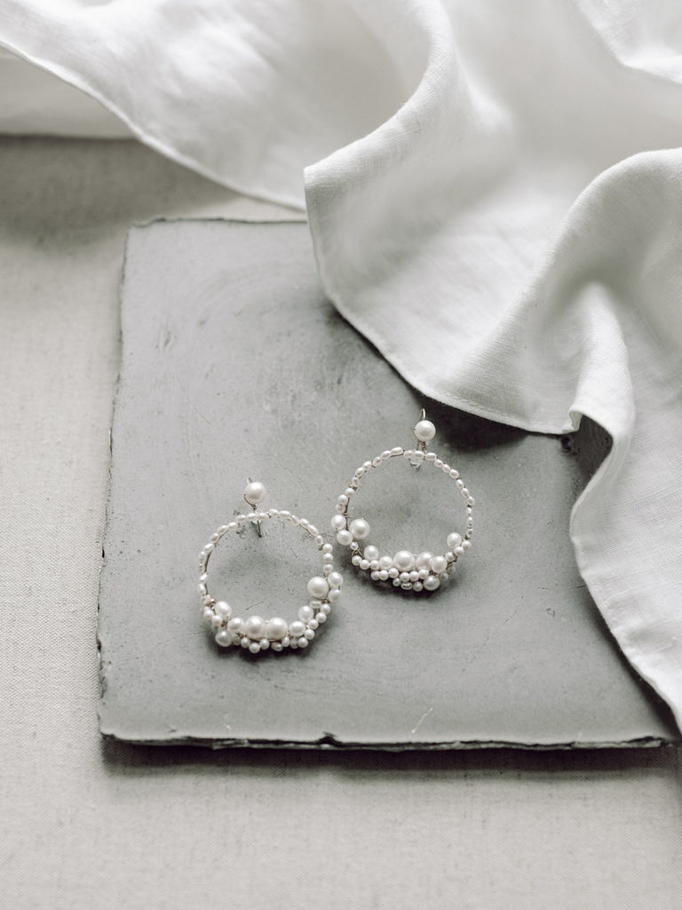 pearl earring details